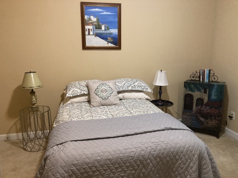 Private Room in 2Bed.3Bath