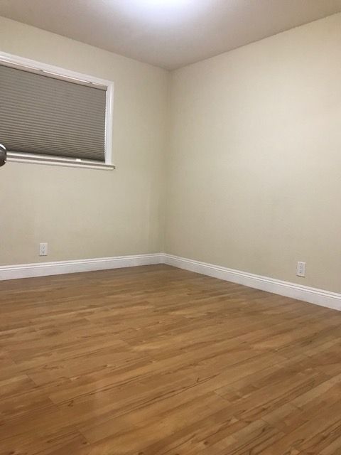 Shared Room in 2Bed.1Bath