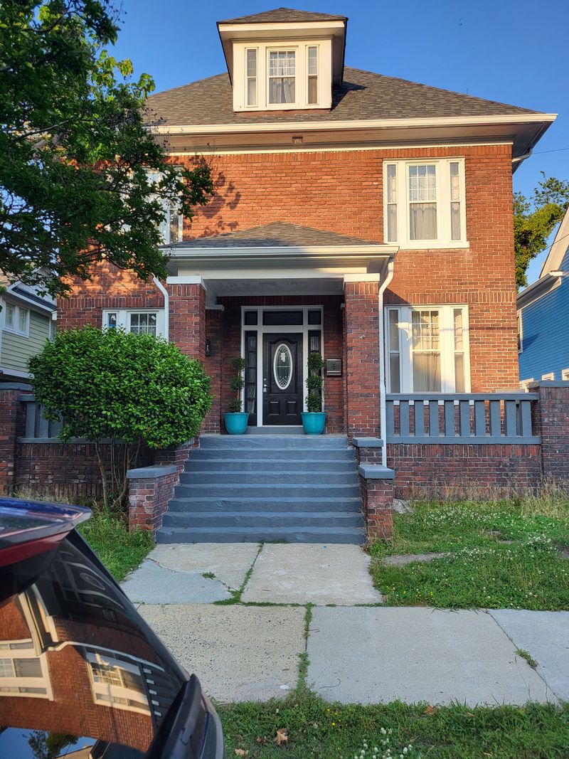 roommates in Portsmouth Room7Bed.4.5Bath - cirtru.com