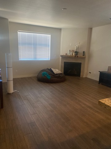 Shared Room in 2Bed.1Bath