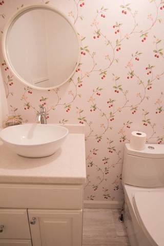 Furnished bedroom w/h private bath