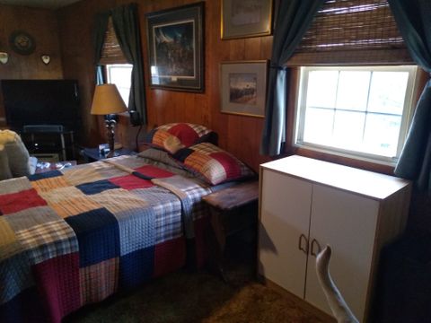 Private Room in 3Bed.1.5Bath