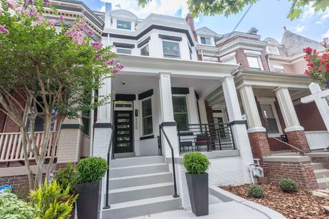 Entire Place 3Bed.3.5Bath