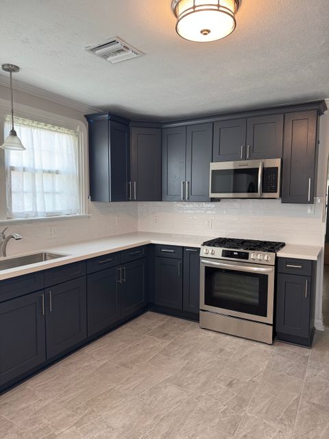 Entire Place 3Bed.1Bath