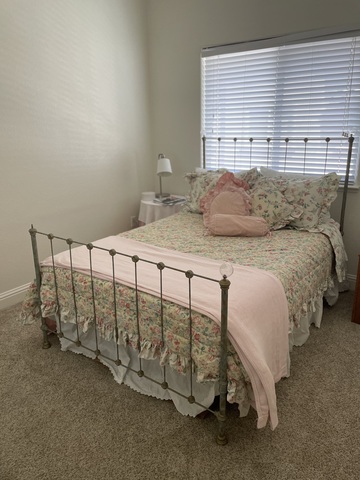 Shared Room in 3Bed.3Bath