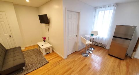 Entire Place 2Bed.1Bath