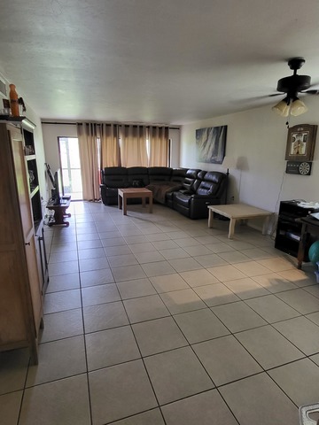 Room2Bed.2Bath