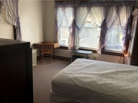 Room1Bed.2Bath