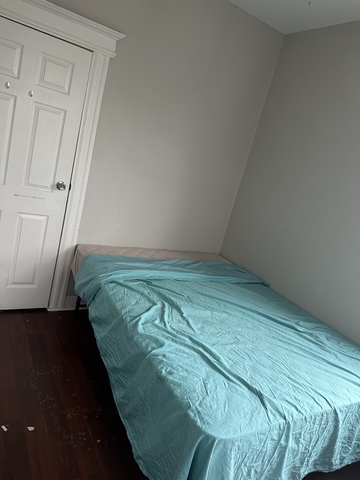 Private Room in 3Bed.1Bath