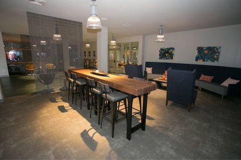 Entire Place 2Bed.1Bath