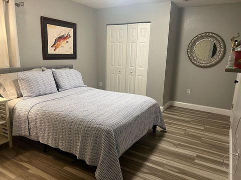 Private Room in 3Bed.2Bath