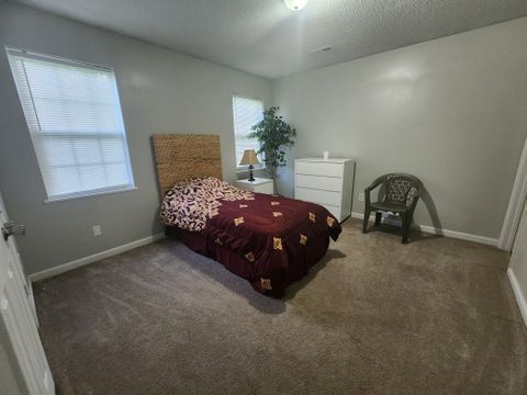 Room3Bed.2Bath