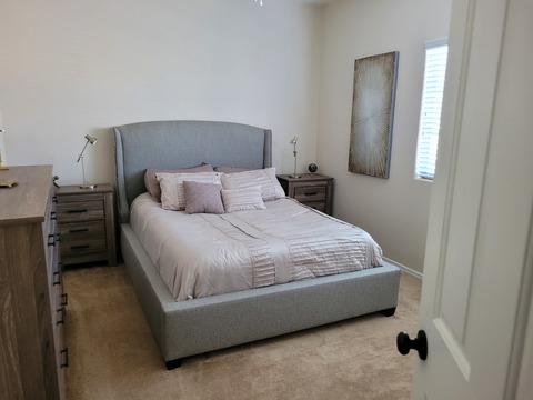 Private Room in 1Bed.1Bath