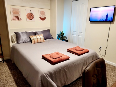 Private Room in 3Bed.2Bath
