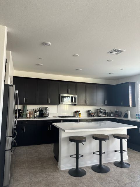 Private Room in 4Bed.3Bath