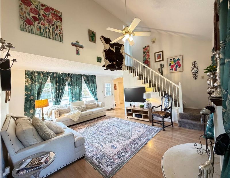 roommates in Arlington Room4Bed.2Bath - cirtru.com