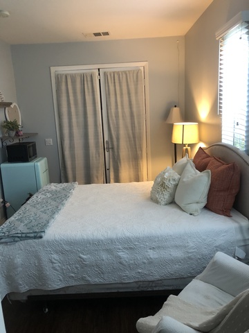 Private Room in 1Bed.1Bath