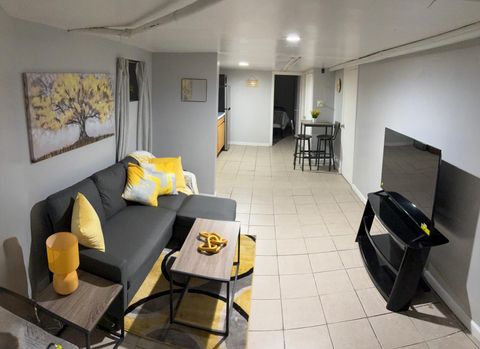 Entire Place 2Bed.1Bath