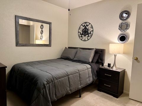 Private Room in 4Bed.2Bath