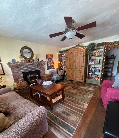 Shared Room in 2Bed.1Bath