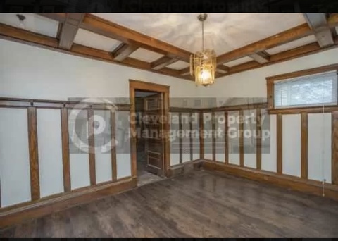 Entire Place 4Bed.1Bath