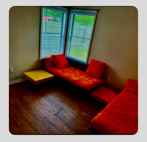 Private Room in 3Bed.2Bath