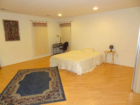 Private Room in 1Bed.1Bath
