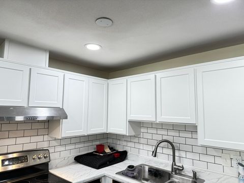 Private Room in 3Bed.1.5Bath