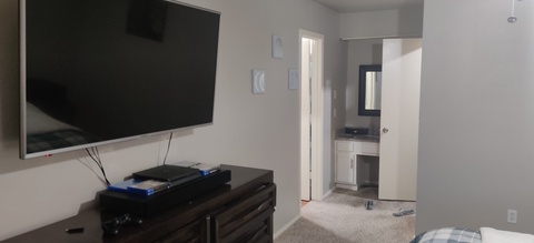 Private Room in 3Bed.2Bath