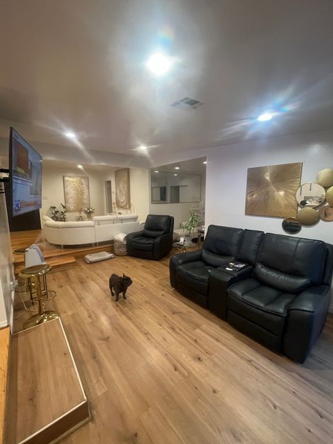 Private Room in 2Bed.2Bath