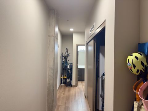 Room2Bed.2Bath