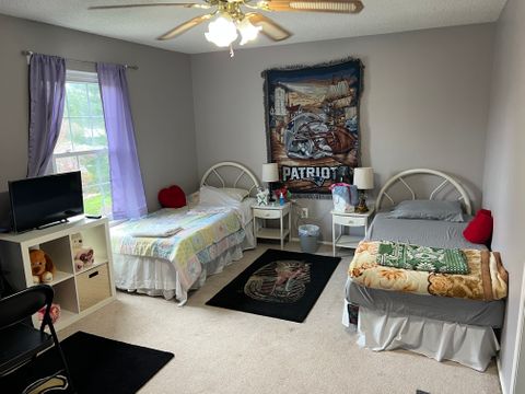 Private Room in 2Bed.2.5Bath