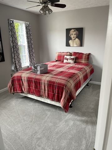 Private Room in 3Bed.3Bath