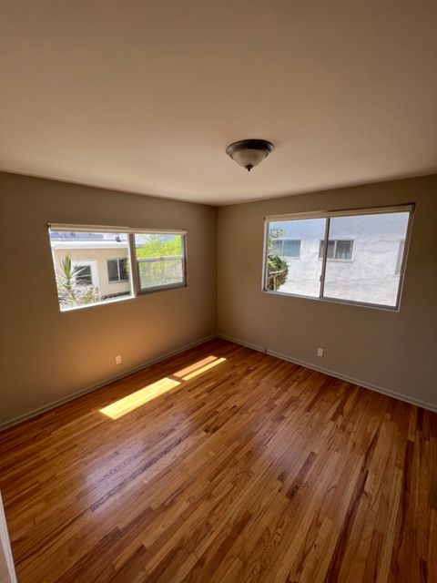 Private Room in 2Bed.1Bath