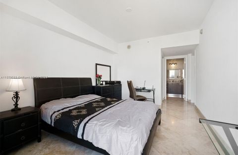 Private Room in 2Bed.2.5Bath
