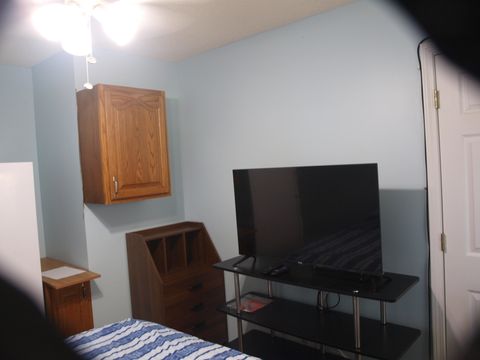 Private Room in 3Bed.2Bath