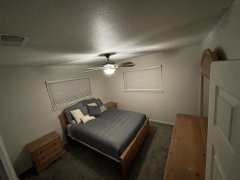Private Room in 3Bed.2Bath