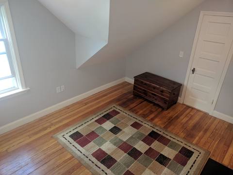 Private Room in 3Bed.1Bath