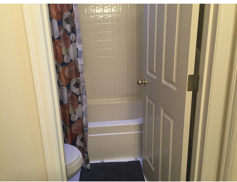 Private Room in 3Bed.3Bath