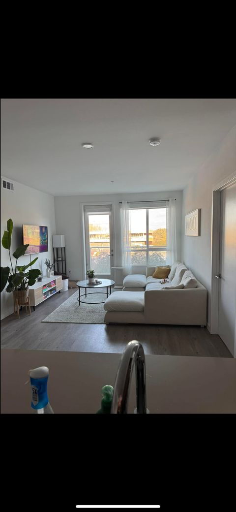 Private Room in 2Bed.2Bath