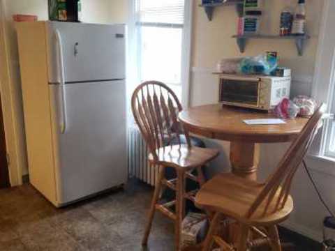 Private Room in 3Bed.1Bath
