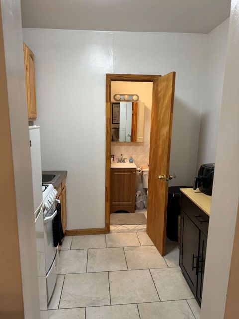 Private Room in 1Bed.1Bath