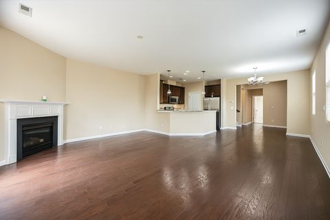 Entire Place 4Bed.3Bath