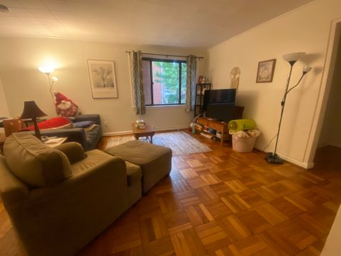 Private Room in 2Bed.1Bath