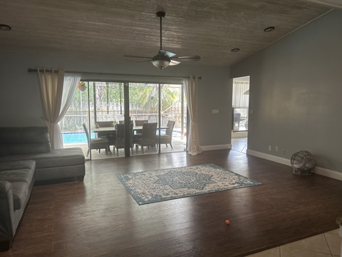 Room3Bed.2Bath