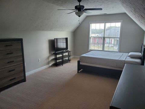 Room4Bed.3Bath