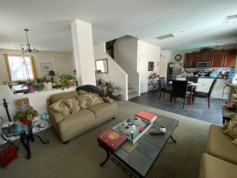 Private Room in 3Bed.3Bath Home