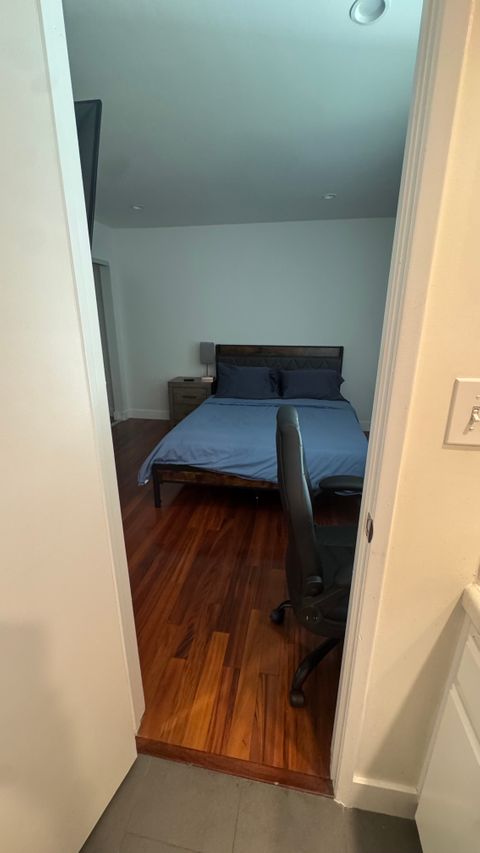 Room2Bed.2Bath