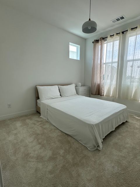 Private Room in 2Bed.2.5Bath