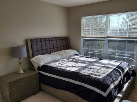 Private Room in 2Bed.2.5Bath